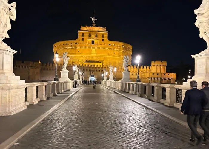 Frühstückspension Domus Augustea 4*